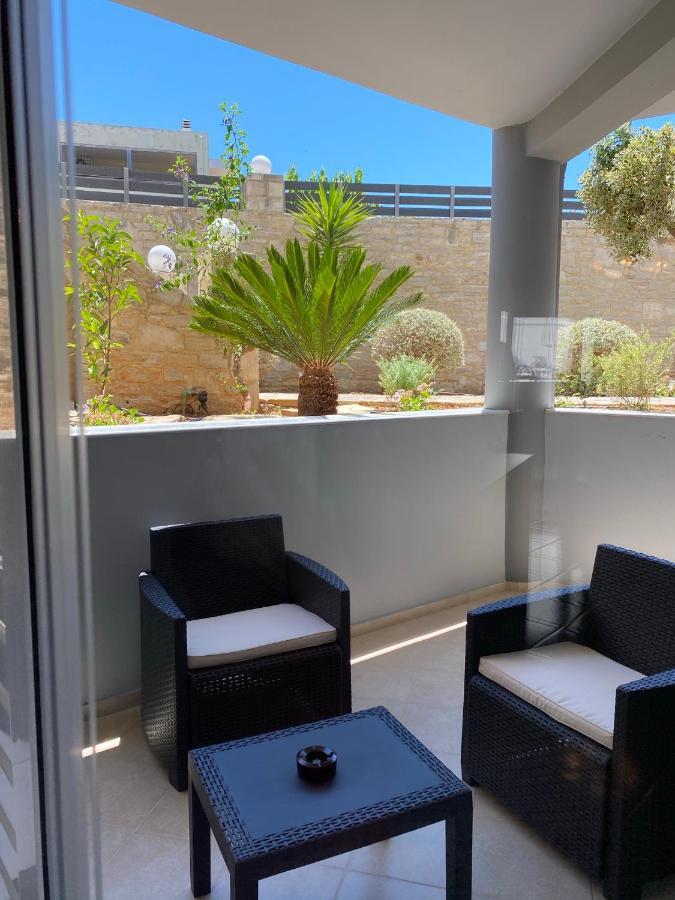 Helena'S Aparthotel , Scaleta Prínos 外观 照片